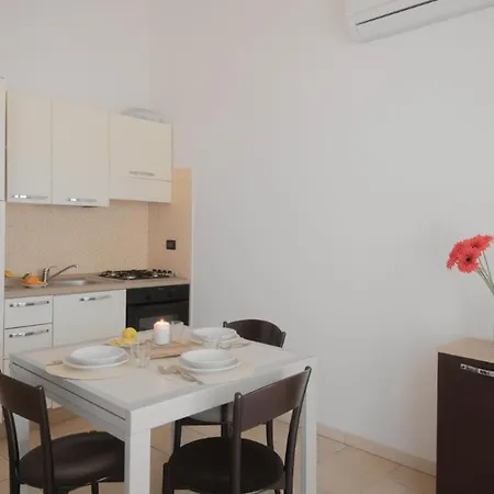 Apartment Stylish Le Fontane 1 Bedroom Num2505 *